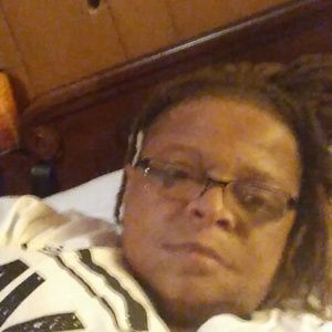 Meet your Posher, Nedra